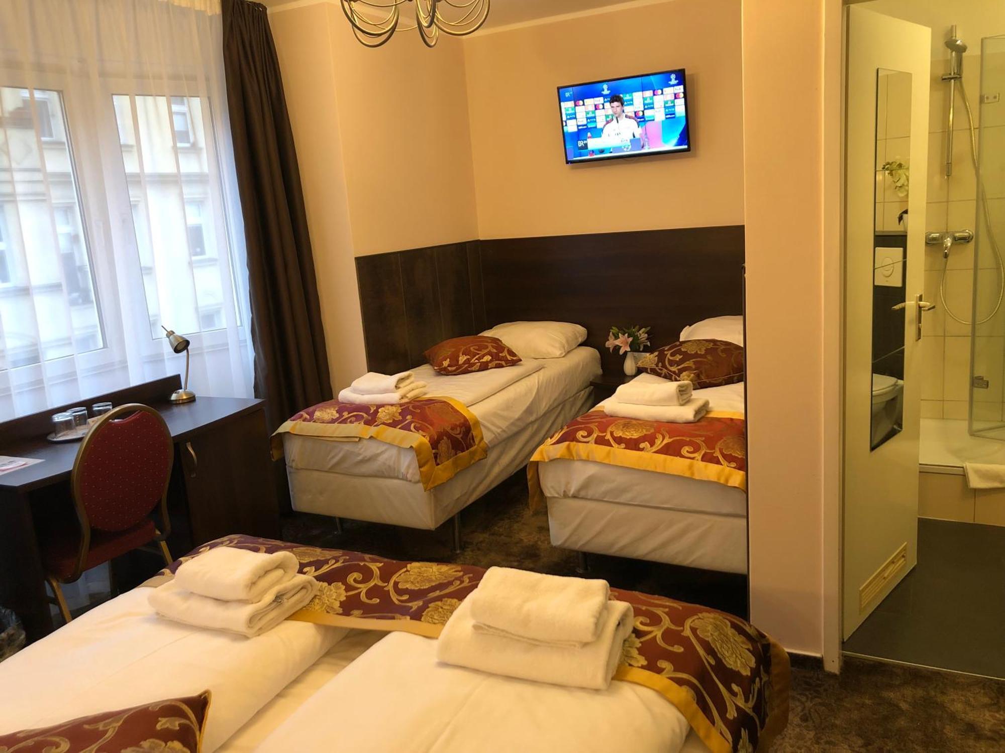 Atlas Berlin Hotel Bagian luar foto