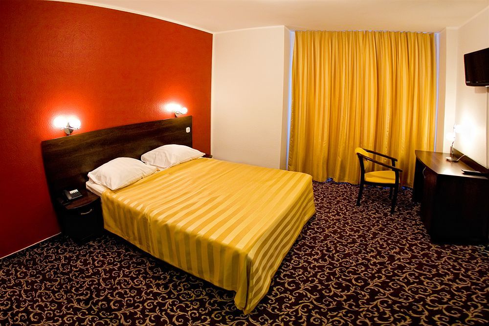 Atlas Berlin Hotel Bagian luar foto