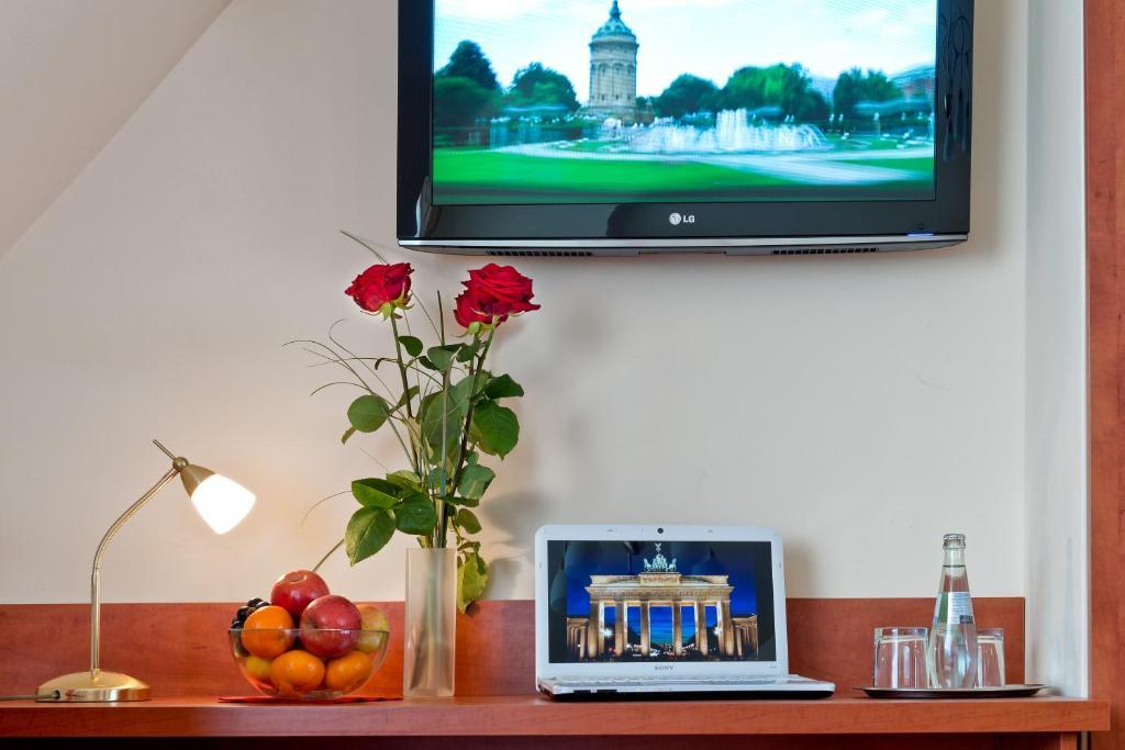 Atlas Berlin Hotel Bagian luar foto