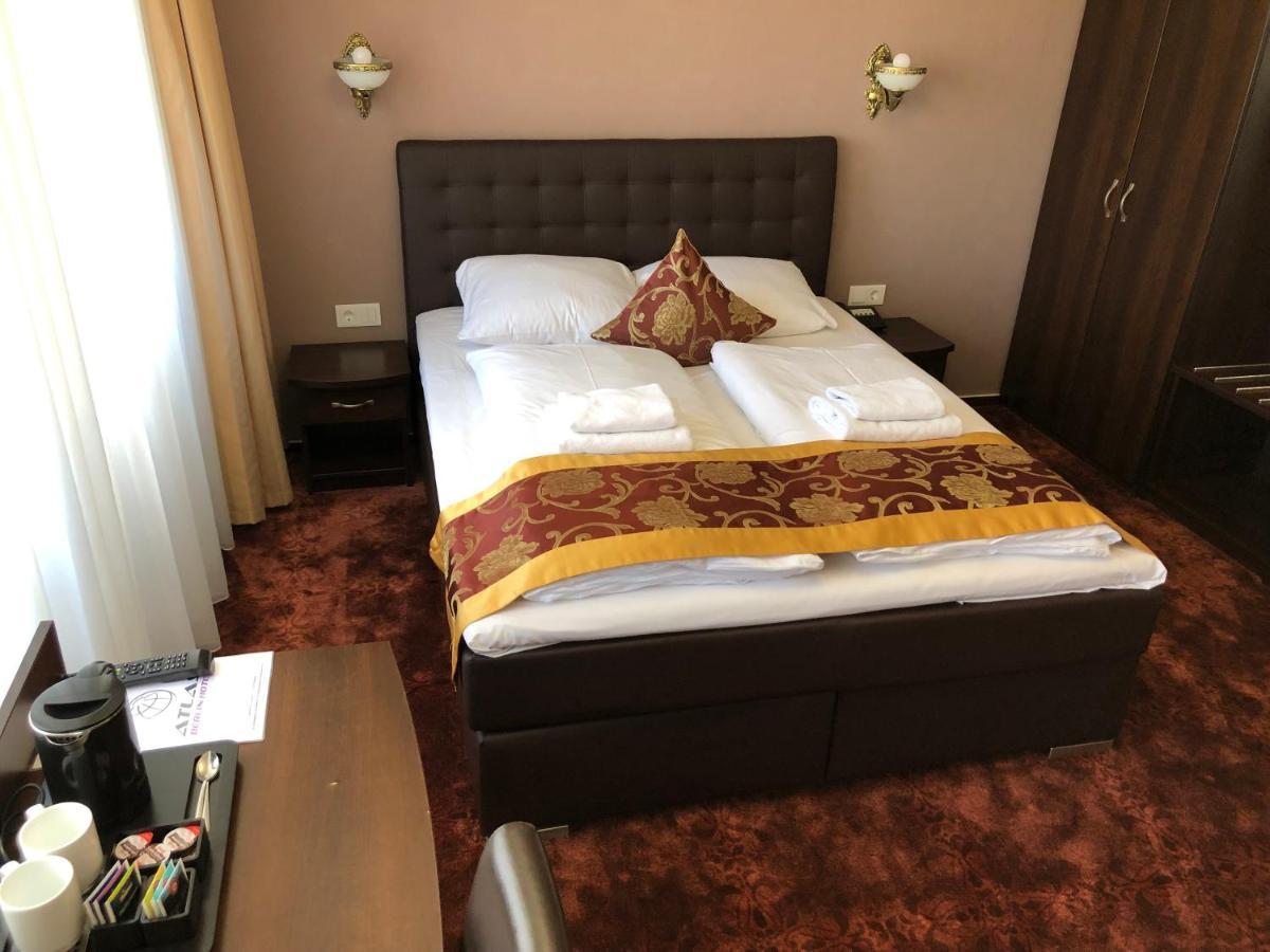 Atlas Berlin Hotel Bagian luar foto
