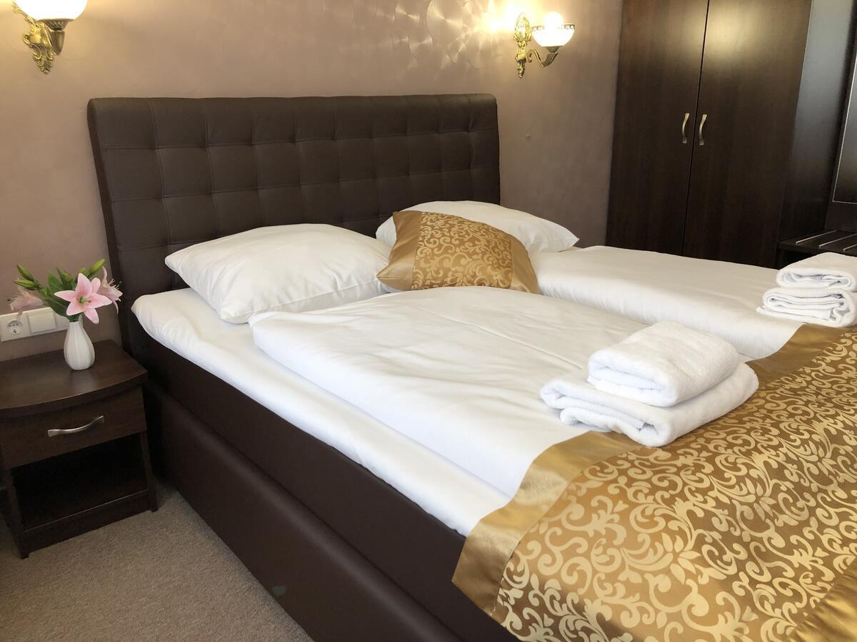 Atlas Berlin Hotel Bagian luar foto