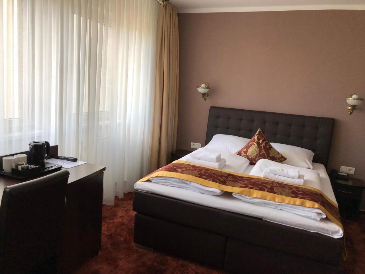 Atlas Berlin Hotel Bagian luar foto